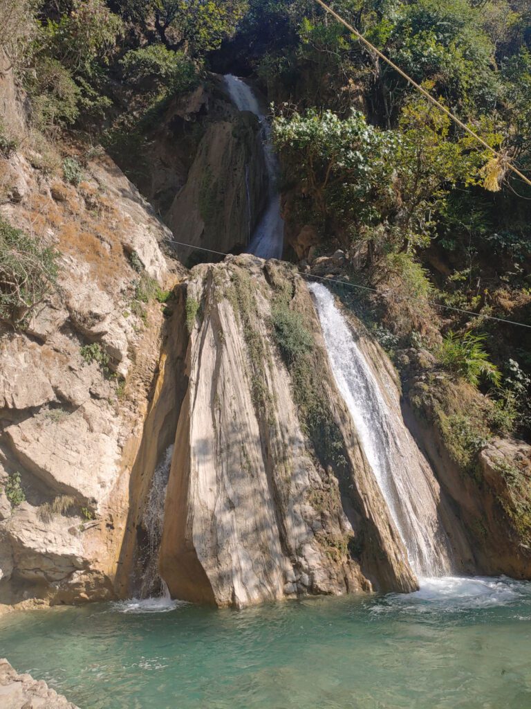 20231122_110843_komp